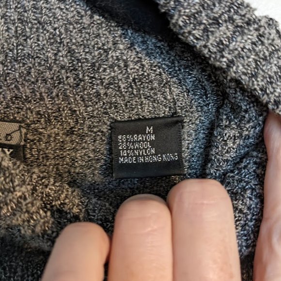 Ellen Tracy Turtleneck Sweater - Picture 5 of 5